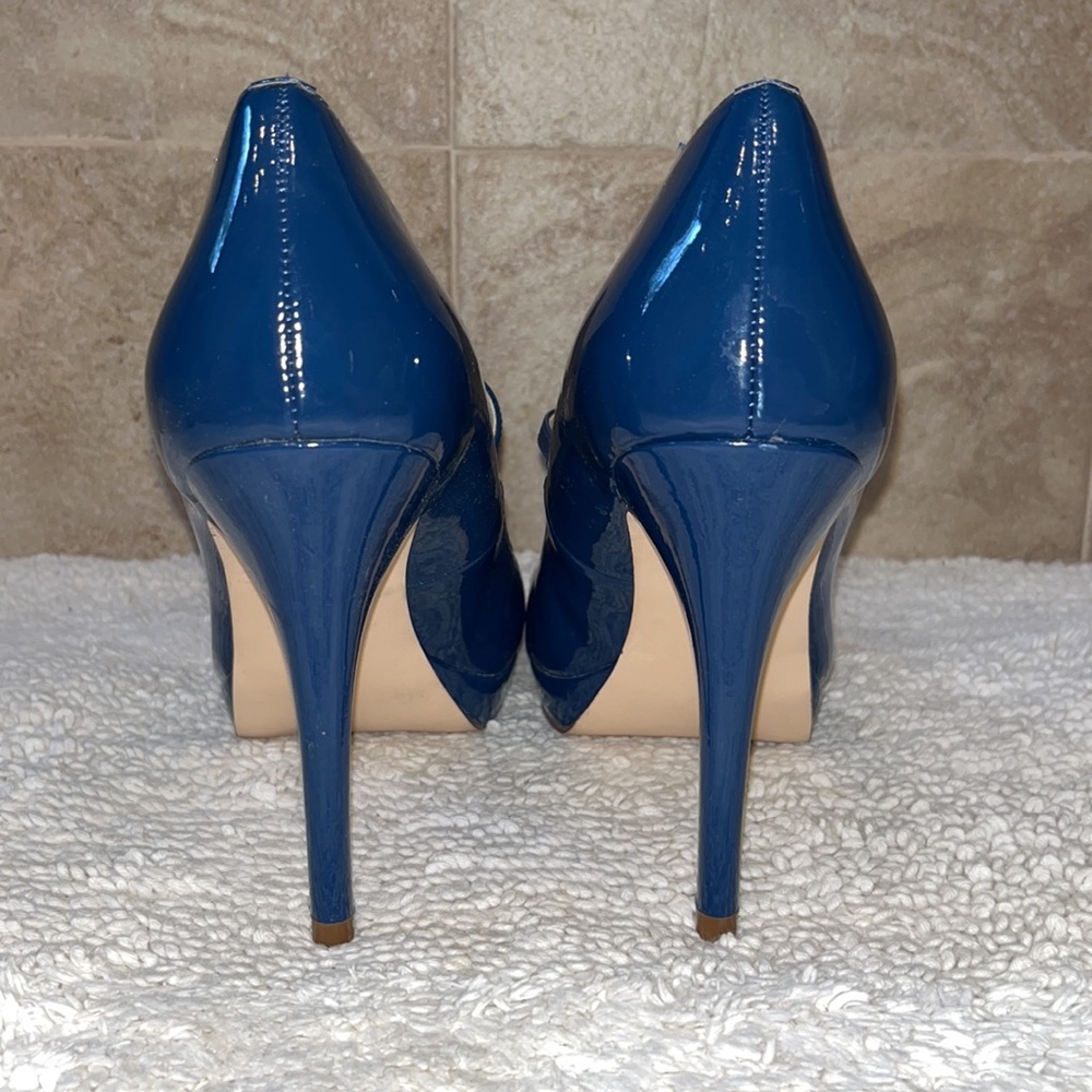 Calvin Klein navy blue heels, size 9